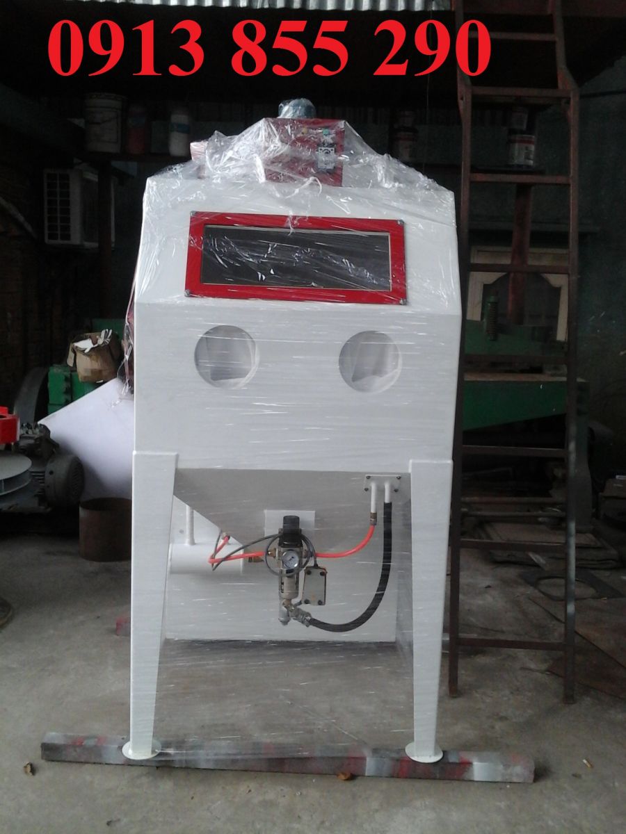 Tủ phun bi, phun cát làm sạch bề mặt 500 lít